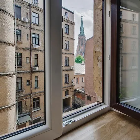 Apartman Foodie Paradise! Elegant In City Center; Sleeps 12, 110sqm 3br 2bath