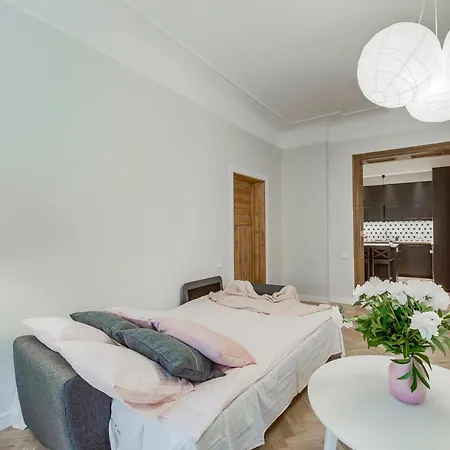 Apartman Foodie Paradise! Elegant In City Center; Sleeps 12, 110sqm 3br 2bath *
