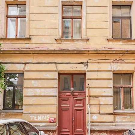 Foodie Paradise! Elegant In City Center; Sleeps 12, 110sqm 3br 2bath * Riga