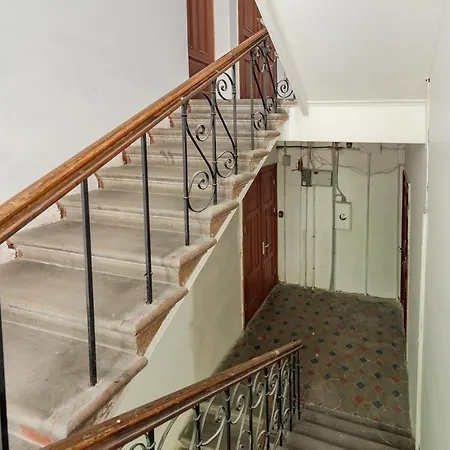 Apartman Foodie Paradise! Elegant In City Center; Sleeps 12, 110sqm 3br 2bath